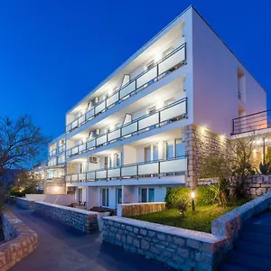 *** Hotel Roccia Kroatië