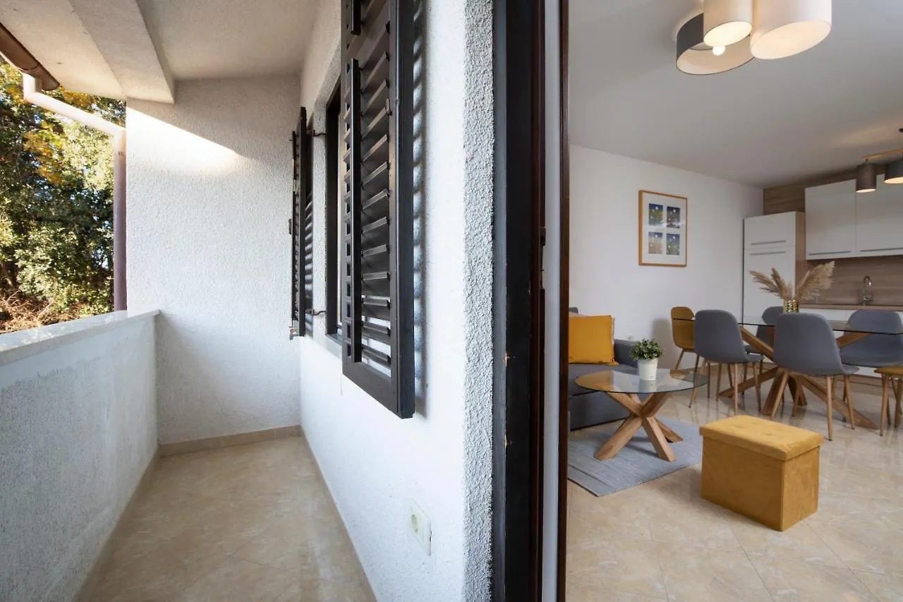 Sandy Bay Apartments - Free Mountainbike Rental - Pjescana Uvala Kroatië