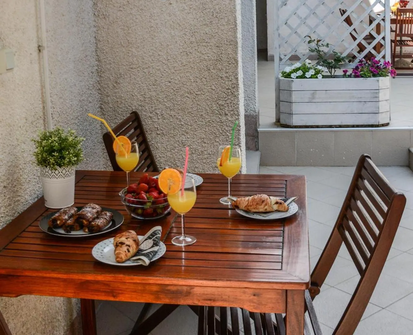 Sandy Bay Apartments - Free Mountainbike Rental - Pjescana Uvala